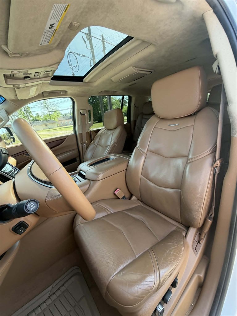 2016 Cadillac Escalade ESV Platinum - Photo 11